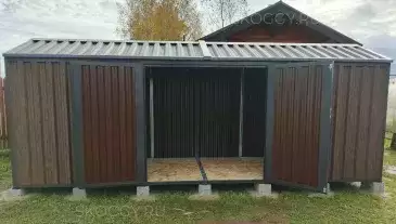 Хозблок для газонокосилки и садового инвентаря в расцветке "под дерево" в СТ Рассвет, Павлово-Посадский р-н, МО